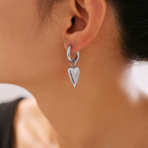 Women's Vintage Trendy Heartshaped 316L Stainless Steel Earrings Plated With 18K Gold