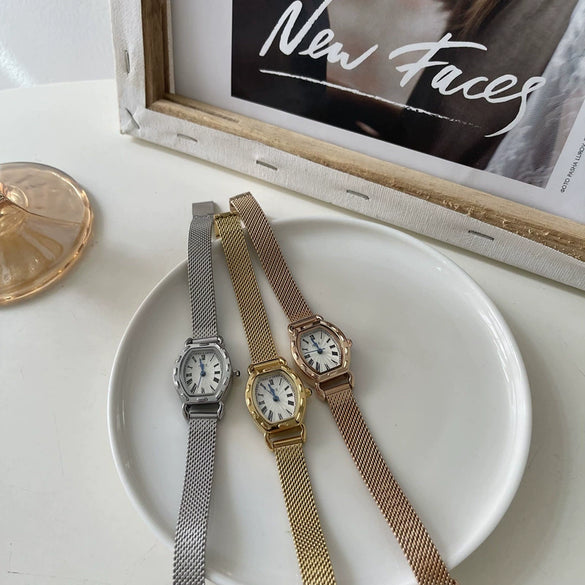 Women's Watch Alloy Barrel Type Roman Dial Retro Fashion