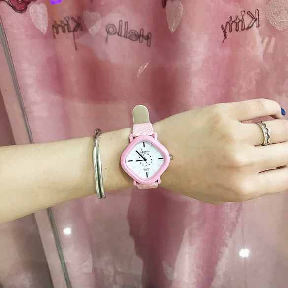 Women's Watch Alloy Case Genuine Leather Strap Rhombus Dial Fashion Simple Casual