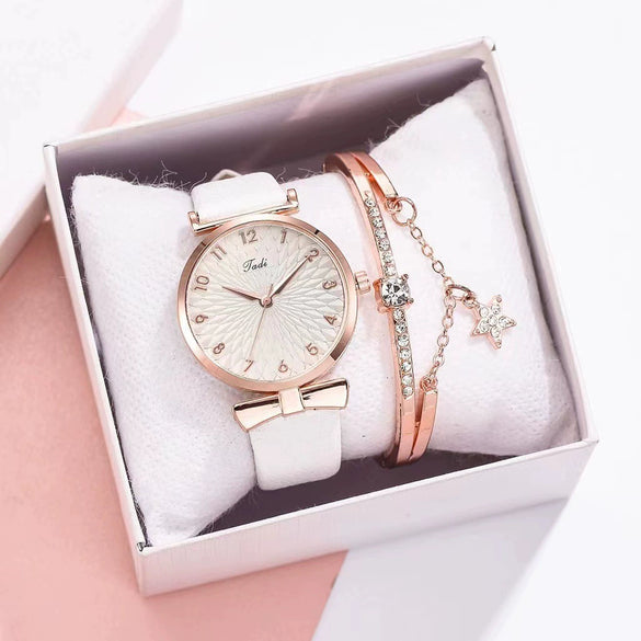 Women's Watch Alloy Case Imitation Leather Strap Round Dial Leisure Style Sunflower Design Quartz