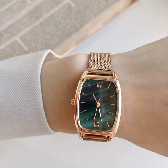 Women's Watch Alloy Stainless Steel Barrel Dial Retro Simple Elegant Leisure Style
