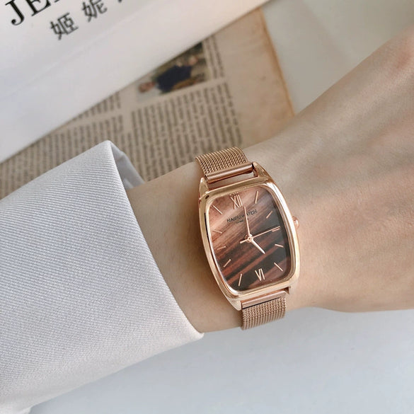 Women's Watch Alloy Stainless Steel Barrel Dial Retro Simple Elegant Leisure Style