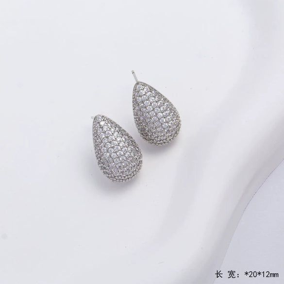 Women's Water Drop Shape Copper Electroplated Diamond Earrings Fashionable And Light Luxury