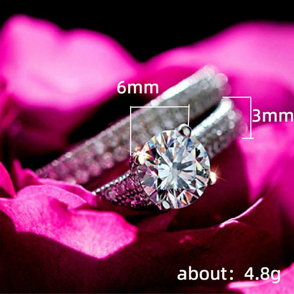 Women's Wedding Copper Ring With Geometric Design And Zircon Treatment