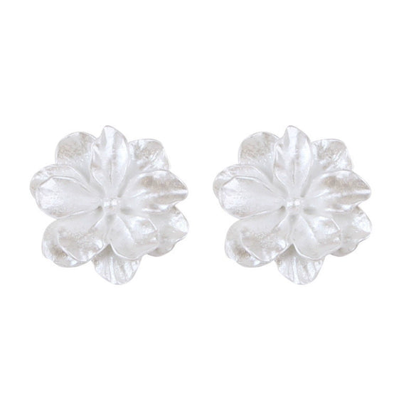 Women's White Flower And Leaf Earrings In Zinc Alloy With Baked Enamel Finish Sweet Elegant Highend Style