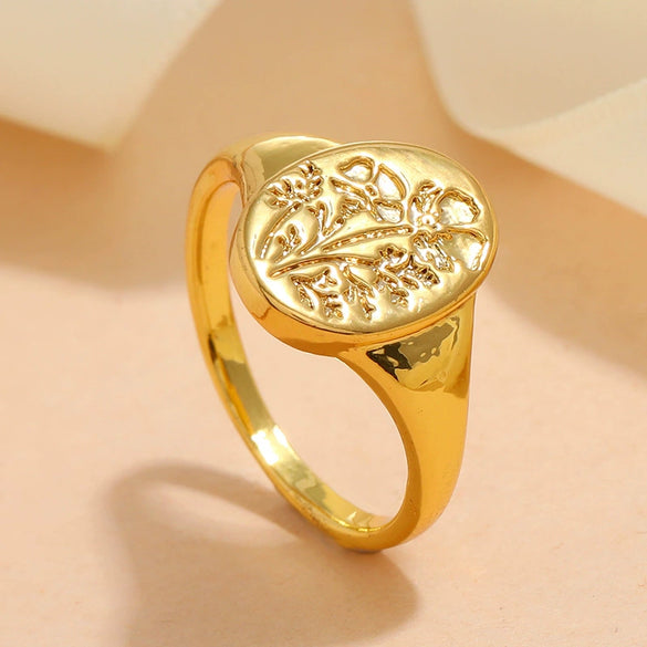 Women's Zinc Alloy Carved Flower Joint Ring With Geometric Design Simple Retro Fashion Statement Ring
