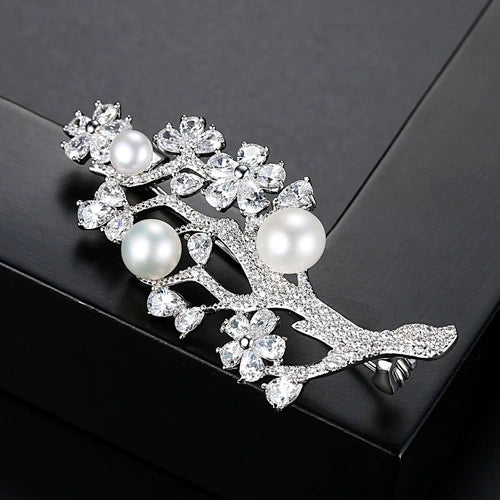 Women's Zircon And Pearl Flower Leaf Brooch Decorative Fashion Clothing Accessory With Micro Inlay Detail