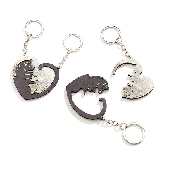 Wooden Couple Keychain With Simulation Otter Cat Hedgehog Raccoon Design