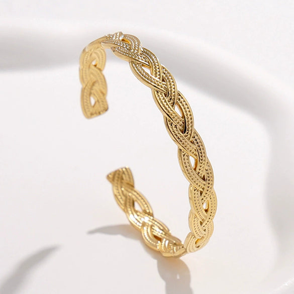 Woven Titanium Steel And Stainless Steel Open Bracelet For Women With Electroplating Treatment Joker Inspired Jewelry Wholesale