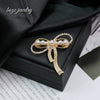 Zinc Alloy Bow Pearl Rhinestone Brooch Electroplating