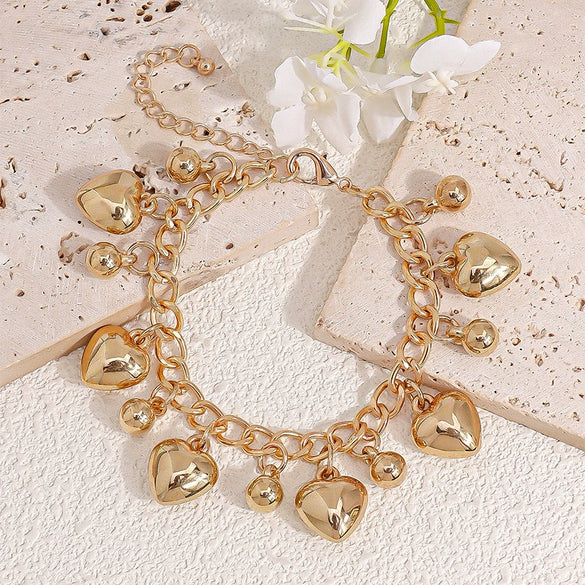 Zinc Alloy Heart Pendant Chain Bracelet For Women And Men Romantic Light Luxury Jewelry Gift With Fine Craftsmanship