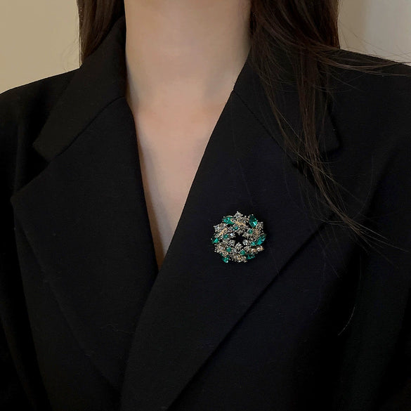 Zircon Flower Letter Brooch Electroplated Light Luxury Women's Suit Accessory